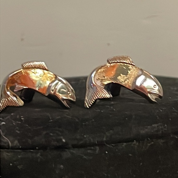 Vintage 1940s Art Deco Swank gold plated salmon fish sea toggle back cuff links - Picture 2 of 12
